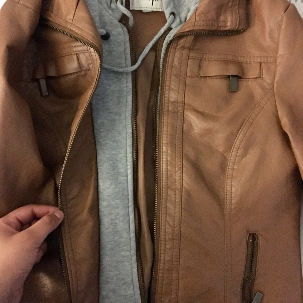 jacket - Picture 2 of 3